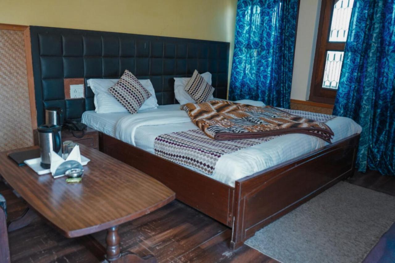 Himalaya Mount View Resort Kausani Exteriér fotografie
