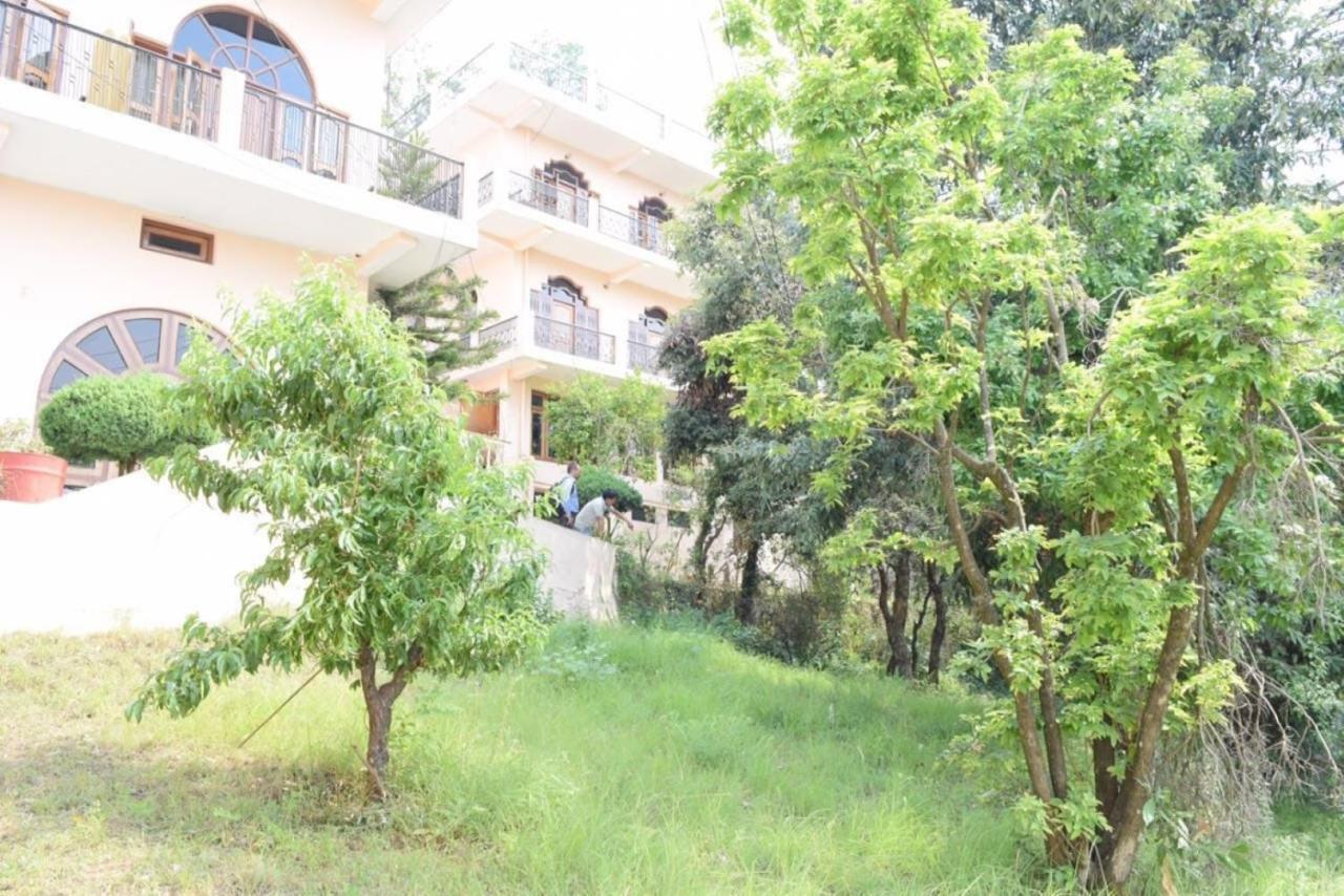 Himalaya Mount View Resort Kausani Exteriér fotografie